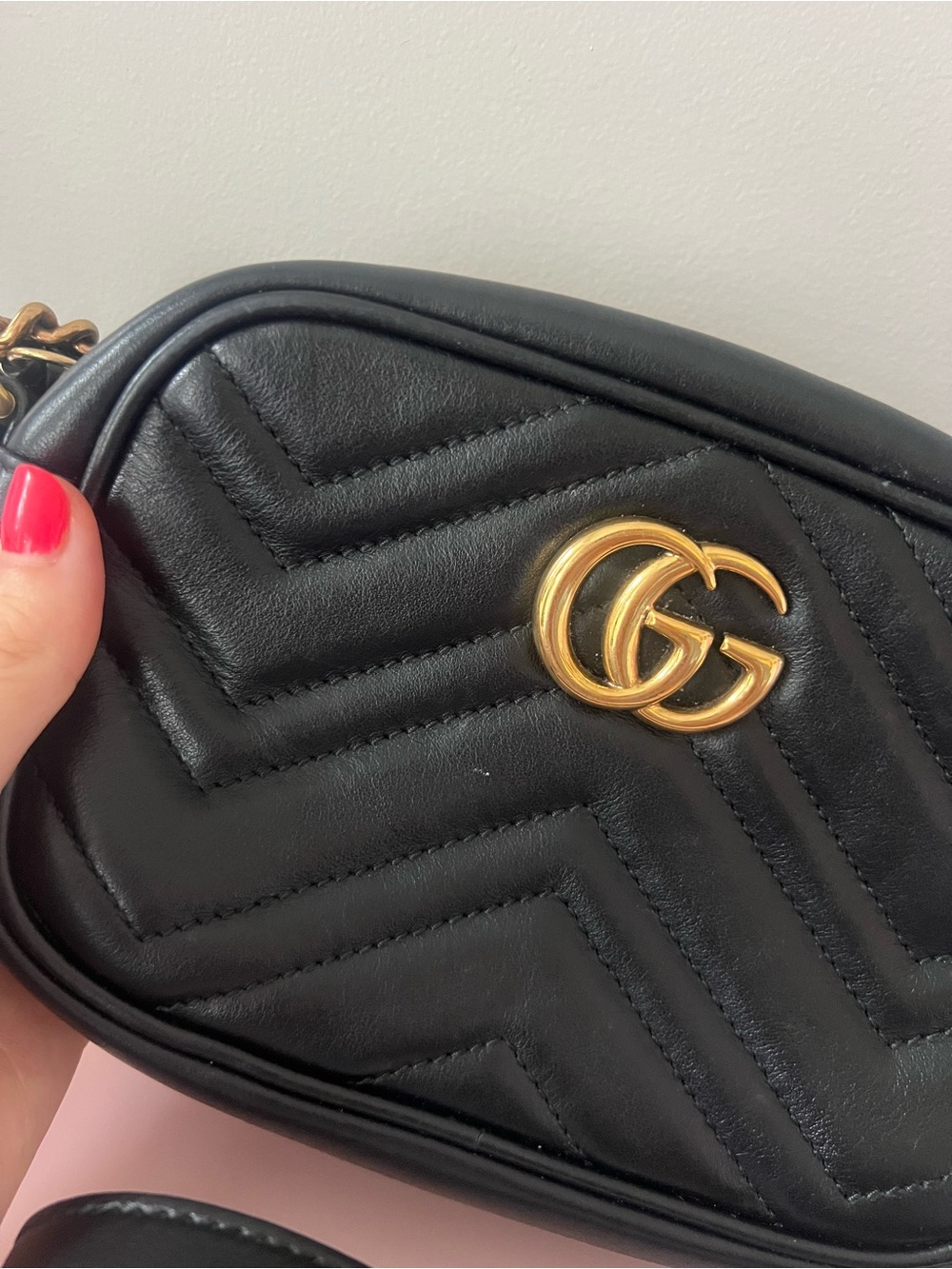 Gucci Marmont Small Camera Bag - Picture 3 of 11